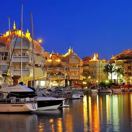 アパート Benalbeach Playa ベナルマデナ