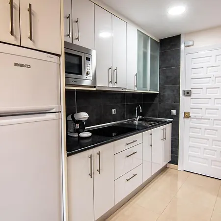 Benalbeach Playa Apartment